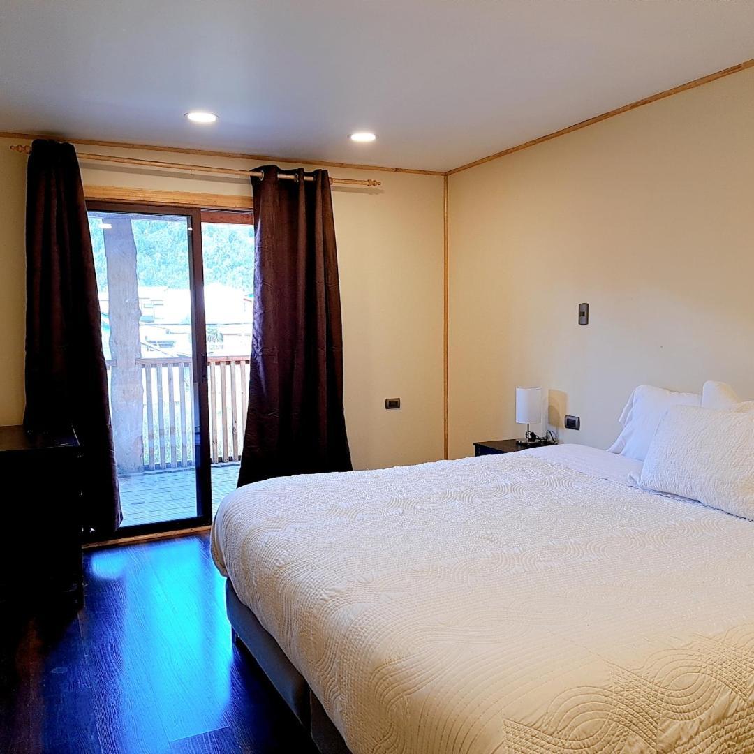 Cabanas Senderos Puyuhuapi Екстериор снимка